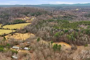 2630 Bluebird Ln, Lenoir, NC 28645 - Photo 17