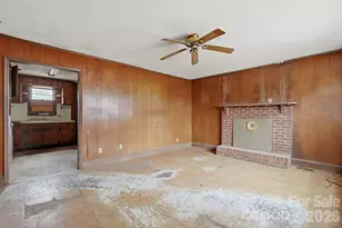 2630 Bluebird Ln, Lenoir, NC 28645 - Photo 21