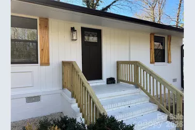 3900 Foxford Place, Charlotte, NC 28215 - Photo 1