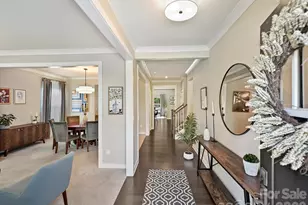 10440 Paper Birch Dr, Charlotte, NC 28215 - Photo 3