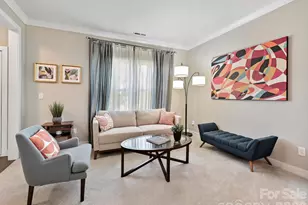 10440 Paper Birch Dr, Charlotte, NC 28215 - Photo 5