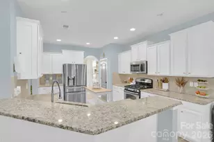 4493 Haddington Dr, Fort Mill, SC 29707 - Photo 5