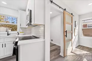 741 E John St, Matthews, NC 28105 - Photo 19