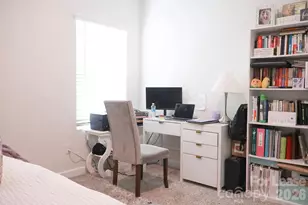 7120 American Elm Rd, Charlotte, NC 28215 - Photo 11