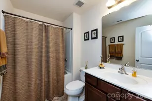 2512 Madeline Meadow Dr, Charlotte, NC 28217 - Photo 31