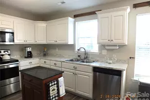 5114 Sedgefield Dr, Lancaster, SC 29720 - Photo 3