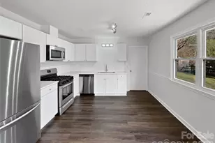 7200 Boxcar Ct, Charlotte, NC 28227 - Photo 5