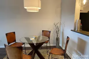 18711 Vineyard Point Ln, Cornelius, NC 28031 - Photo 11