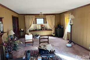 219 Rockinghorse Trl, Burnsville, NC 28714 - Photo 11