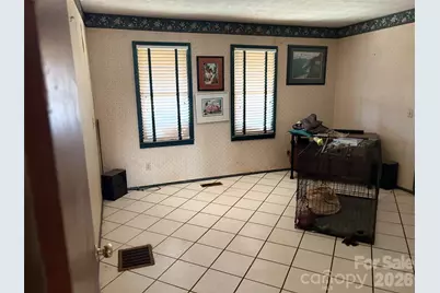 219 Rocking Horse Trail, Burnsville, NC 28714 - Photo 15