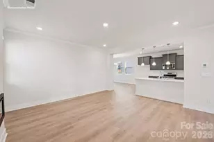 8905 Overhill Rd, Huntersville, NC 28078 - Photo 9