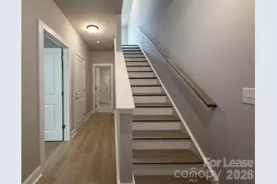 3928 Winterfield Place, Charlotte, NC 28205 - Photo 5