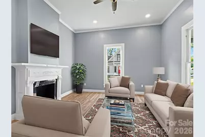 613 S Mulberry Street, Statesville, NC 28677 - Photo 3