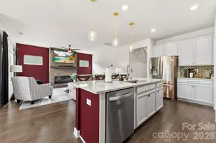 5727 Lavaux Ct, Charlotte, NC 28214 - Photo 11