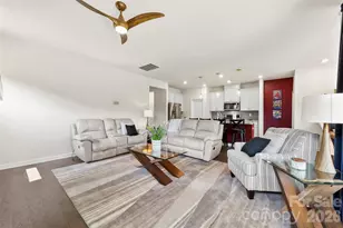 5727 Lavaux Ct, Charlotte, NC 28214 - Photo 13