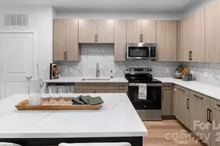 2546 Perimeter Pointe Pkwy, Charlotte, NC 28217 - Photo 33