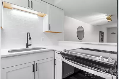 2705 N Center Street #60, Hickory, NC 28601 - Photo 9