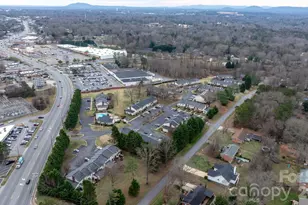 2705 N Center St, Hickory, NC 28601 - Photo 23