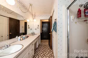 2347 Plainfield Dr, Conover, NC 28613 - Photo 29