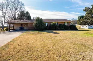 2347 Plainfield Dr, Conover, NC 28613 - Photo 17