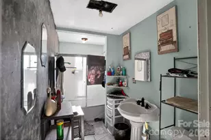 1124 Walshtown Rd, Boomer, NC 28606 - Photo 11