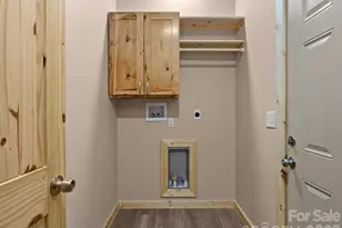 225 Aurora Ln, Tryon, NC 28782 - Photo 27