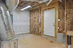 225 Aurora Ln, Tryon, NC 28782 - Photo 35