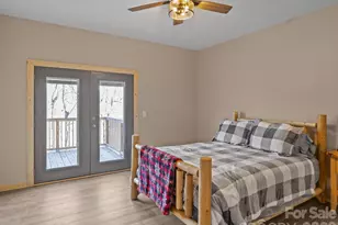 225 Aurora Ln, Tryon, NC 28782 - Photo 15