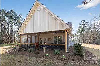 401 Grand Harbor Boulevard, Ninety Six, SC 29666 - Photo 27