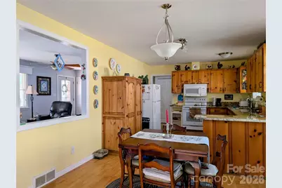 979 Greenville Highway, Brevard, NC 28712 - Photo 11