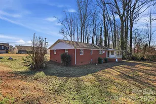 800 Old Little Rock Rd, Charlotte, NC 28214 - Photo 17