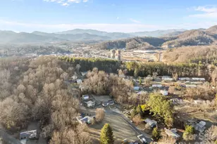 62 Mitchell St, Canton, NC 28716 - Photo 43