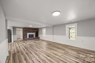 62 Mitchell St, Canton, NC 28716 - Photo 17