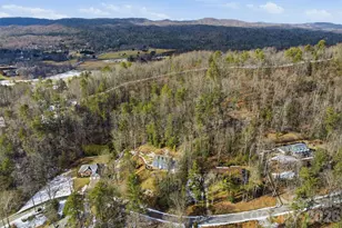 3132 Stoney Brook Dr, Lenoir, NC 28645 - Photo 7