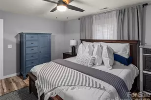 127 Walt Dr, Hendersonville, NC 28792 - Photo 17