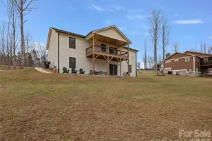 127 Walt Dr, Hendersonville, NC 28792 - Photo 31