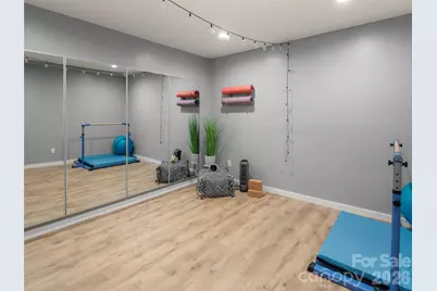 127 Walt Drive, Hendersonville, NC 28792 - Photo 25