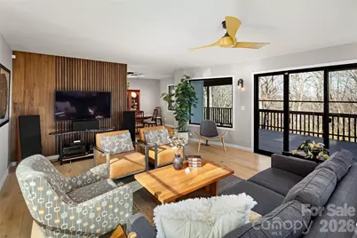 1202 Davis Mountain Road, Hendersonville, NC 28739 - Photo 3