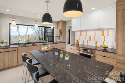 1202 Davis Mountain Road, Hendersonville, NC 28739 - Photo 15