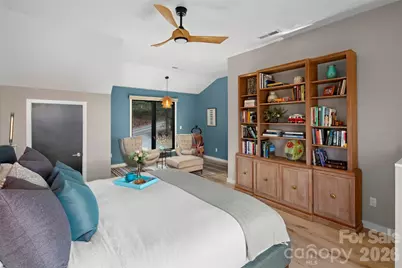 1202 Davis Mountain Road, Hendersonville, NC 28739 - Photo 21