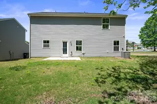 8040 Mulberry Gln Ln, Charlotte, NC 28215 - Photo 31