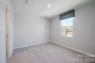 8040 Mulberry Gln Ln, Charlotte, NC 28215 - Photo 23