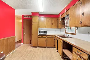 314 Westham Ridge Rd, Charlotte, NC 28217 - Photo 9