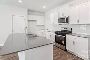 170 Old Home Rd, Statesville, NC 28677 - Photo 13