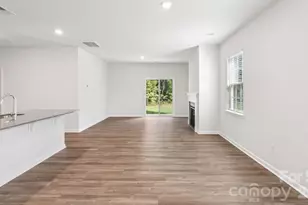 170 Old Home Rd, Statesville, NC 28677 - Photo 7