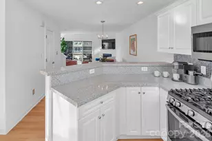 14621 Waterside Dr, Charlotte, NC 28278 - Photo 9