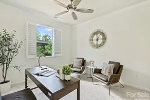 19214 Hawk Haven Ln, Charlotte, NC 28278 - Photo 17