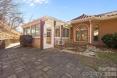 26 Ocaso Drive, Asheville, NC 28806 - Photo 9