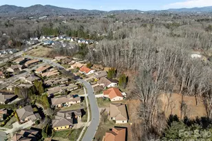 26 Ocaso Dr, Asheville, NC 28806 - Photo 47