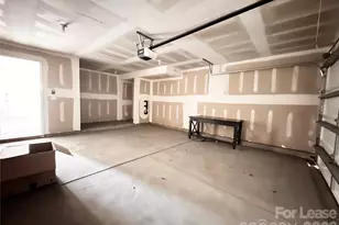 2350 Donnelly Hls Ln, Charlotte, NC 28262 - Photo 19